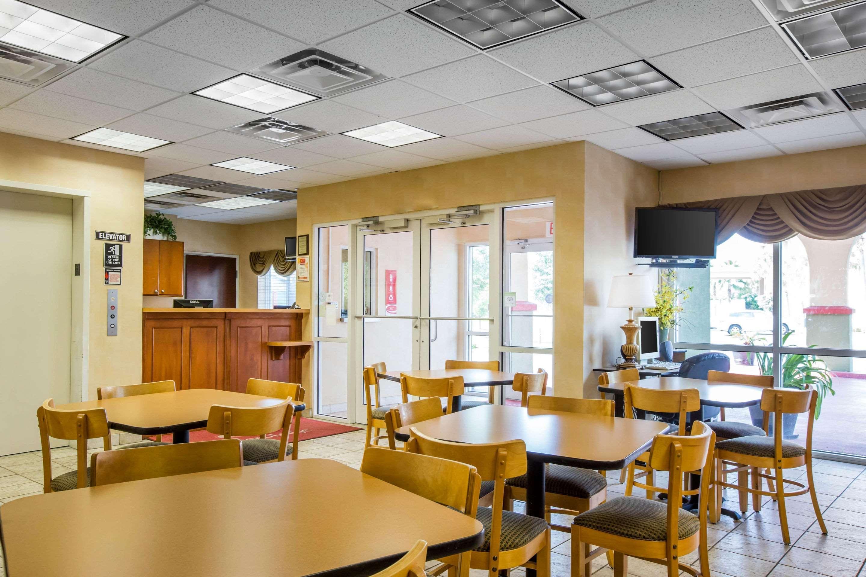 Econo Lodge Valdosta Exteriér fotografie