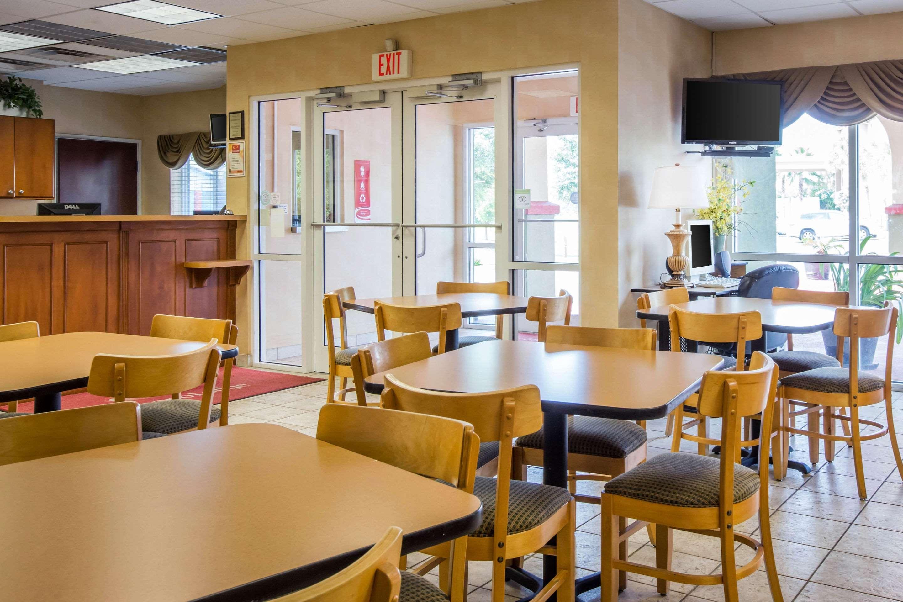 Econo Lodge Valdosta Exteriér fotografie